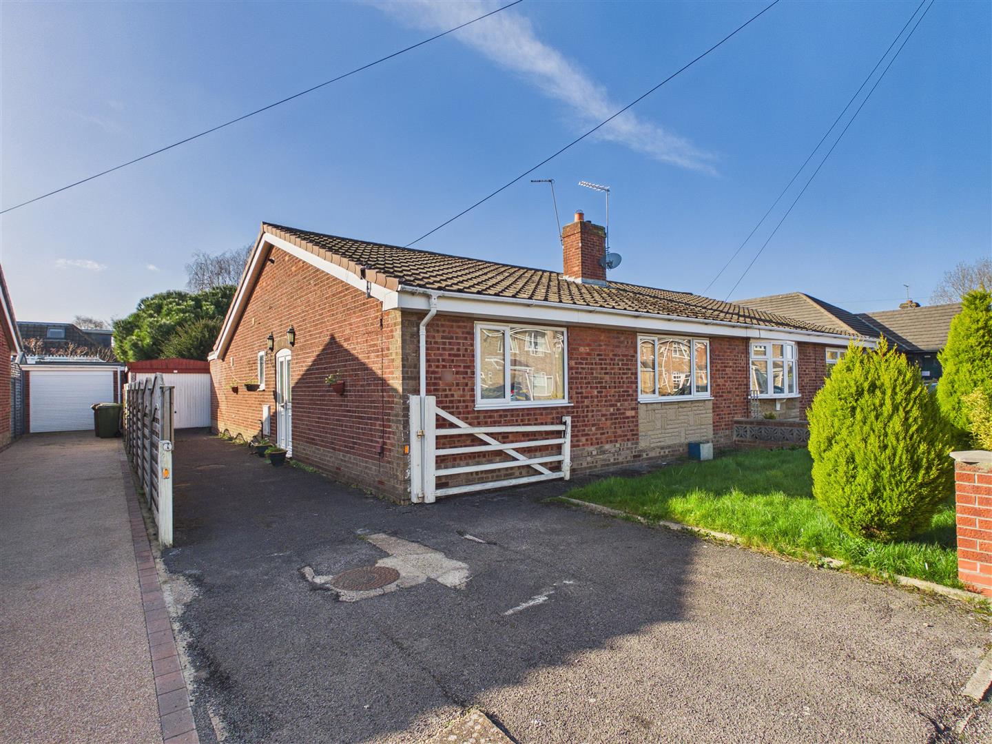 Cottingham East Yorkshire, HU16 4QG